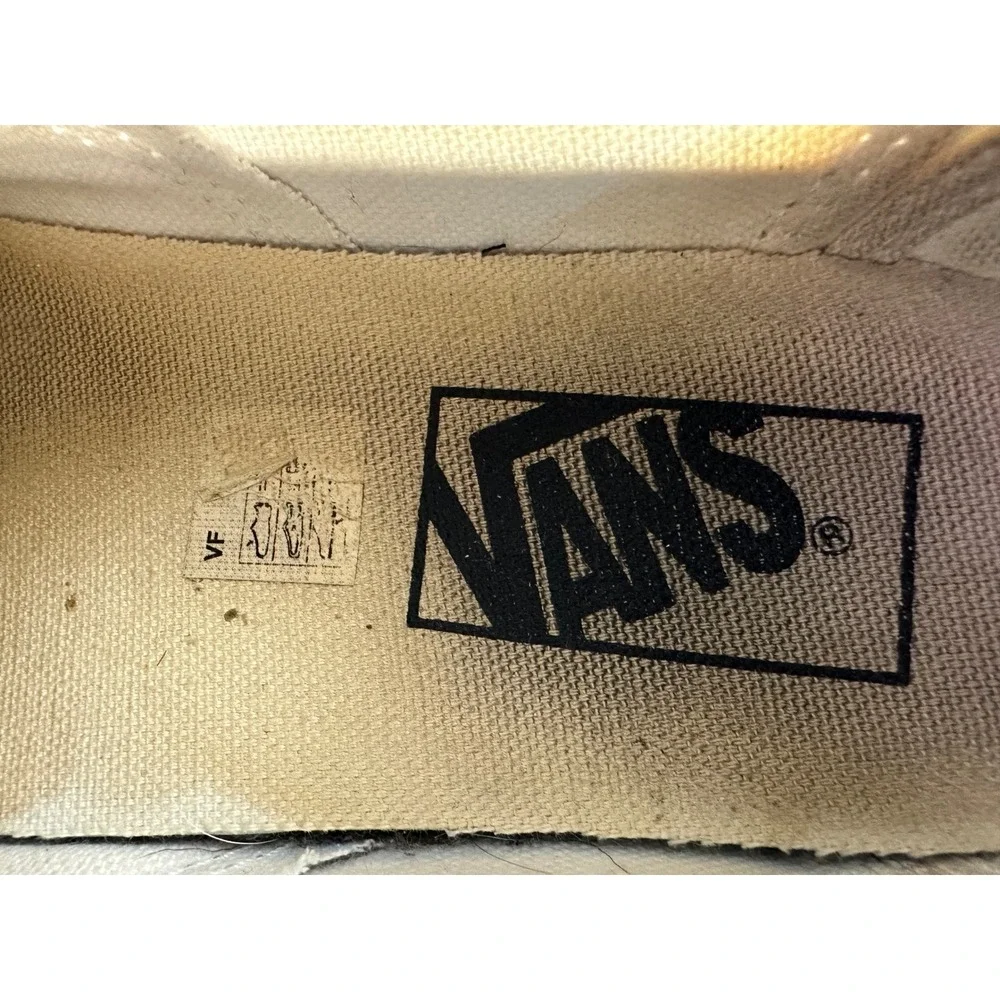 Vans Old Skool True White Canvas Skate Shoes Women's Size 6 Men Size 4.5 Low Top
